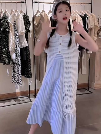 #我要上热门🔥 生个女儿使劲打扮!把我们小时候没享受过的待遇,全部花在女儿身上,使劲漂亮,自信满满#生女儿就是用来打扮的 #潮童穿搭 #爆款热卖中 #大数据推荐给有需要的人