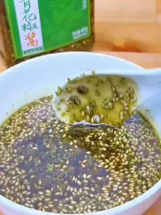 【四川土货】油泼辣子+青花椒酱组合厨师炒菜烧菜拌面传统工艺麻辣#青花椒酱 #好吃到停不下来 #强烈推荐