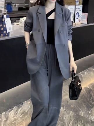 人与人之间的缘分本就薄如蝉翼 能相遇己 经很难得 说永远太过强求#居家好物推荐 #看过来 #这平常的一天 #秋季新款穿搭 #谁穿谁好看系列