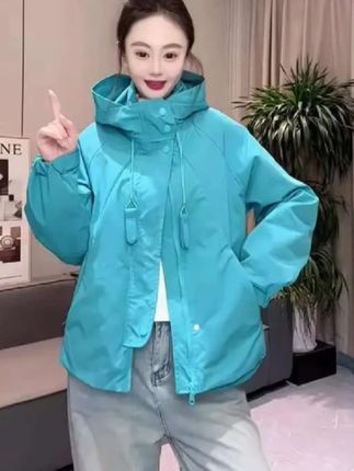 【胖妹妹200斤】高级感轻奢连帽冲锋衣,早秋新款潮流休闲棒球服外套