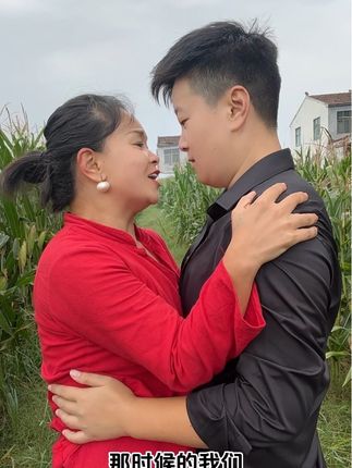 我对你的思念越陷越深……#你是我梦醒见不到的人#伤感情歌