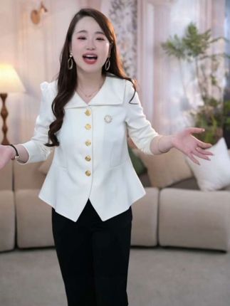 云妃秀大码女装衬衫68230 #时尚休闲#宽松显瘦#气质百搭#琥珀流光风外套太适合秋天了 #无限回购的宝藏单品