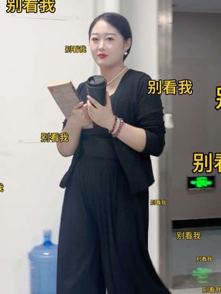 用白云山牙膏前和用白云山牙膏后!#美白牙齿 #美白 让我们一起美白#抖音商城 #国庆
