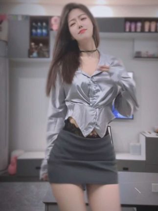😗😗😗@💎妖妖 #谁还不是小腰精