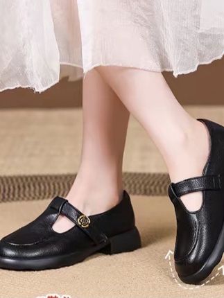 单鞋女2025新款软底单鞋平底浅口中年女式圆头玛丽珍 单鞋女2025新款软底单鞋平底浅口中年女式圆头玛丽珍鞋子#女鞋推荐 #复古女鞋 #时尚美鞋 #好鞋推荐 #百搭女鞋
