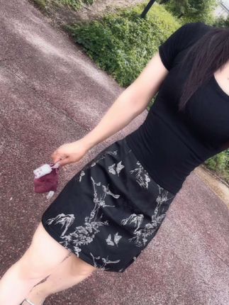 不品人间的酒,不知其中的醉,人生不过二两酒,一两心酸一两愁!敬往事一杯酒,过去不回头,未来不将就!#夏季穿搭 #夏天穿搭 #穿搭 #夏天该有的样子 #我要上热门