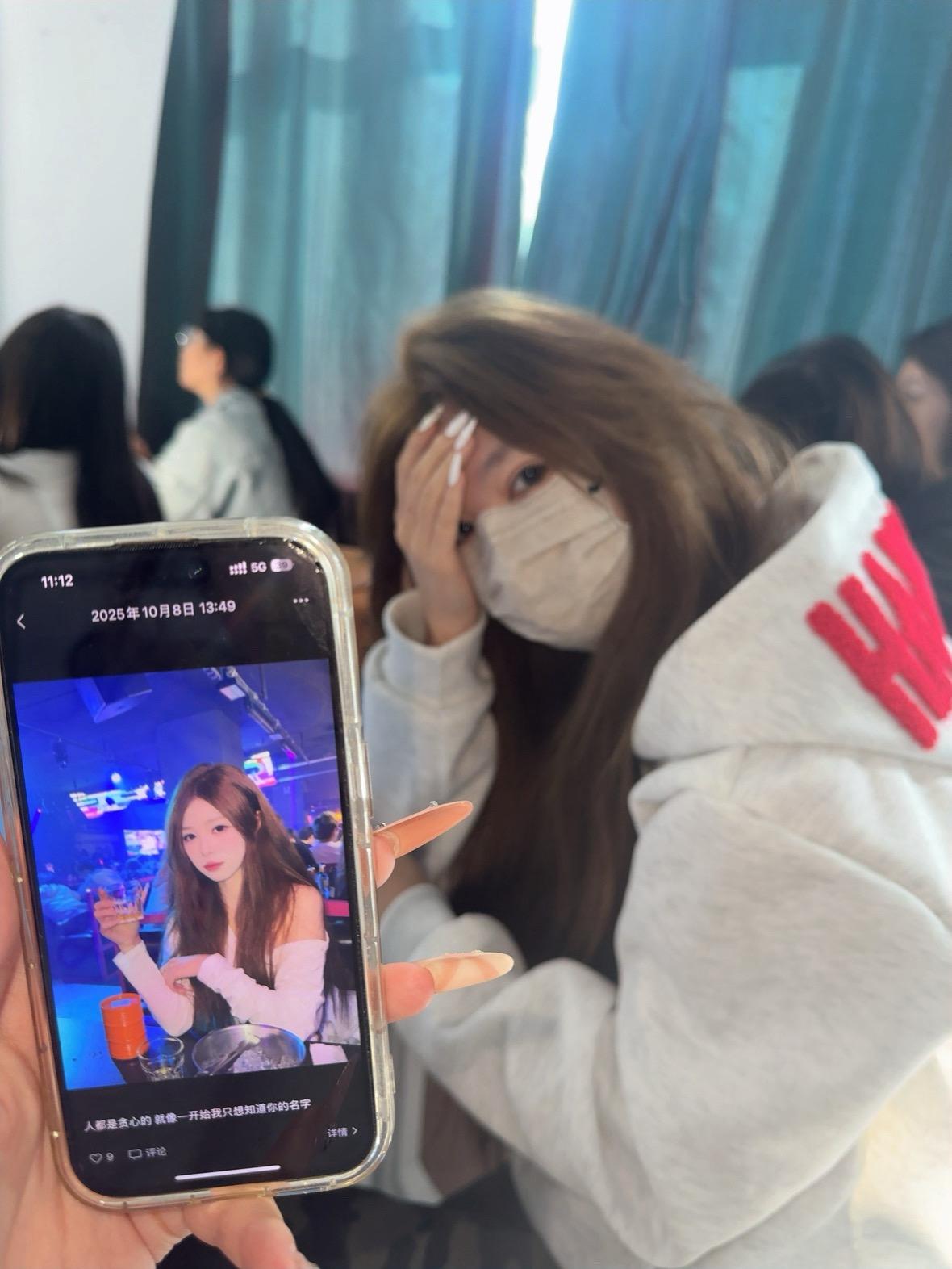 如果我早八和酒吧一个穿搭 爱情是不是就来了#校园