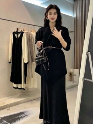 #优雅气质 #女装穿搭 #通勤搭配 #每日分享 #简约穿搭