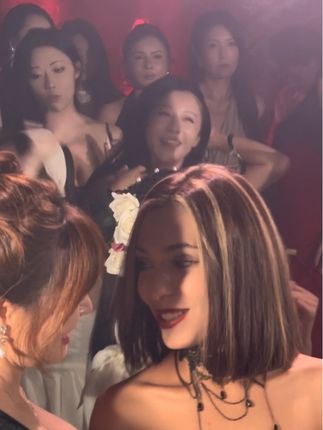 #带上朋友一起嗨 #蹦迪 #演出现场 #嗨翻全场 #年轻就要嗨起来