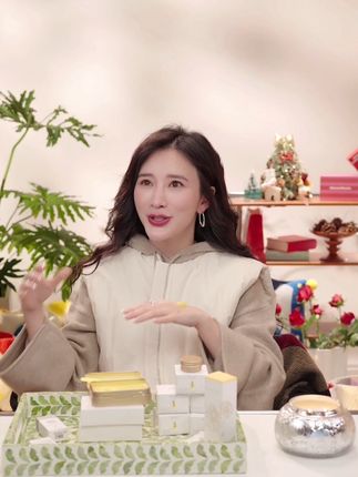 枫缇黄油卸妆膏 以油养肤的卸妆膏,更加清洁更加柔肤 味道还超级治愈,淡淡的依兰香身心舒缓 #枫缇卸妆膏 #枫缇 #以油养肤 #卸妆膏 #清洁卸妆二合一