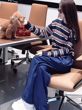 #品质女装#外穿#穿搭 #高级感穿搭 # @ D O U十小助手