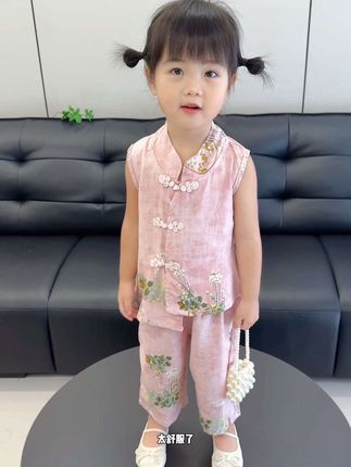 家有女儿的一定要试试这种新中式套装!温温柔柔的清新又好看#国风古韵 #夏季穿搭