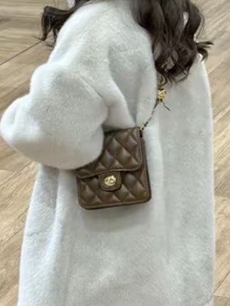 女童毛毛外套中长款仿貂绒大衣皮毛一体冬女宝儿童环保仿皮草棉袄#毛毛外套#仿皮草外套#休闲百搭