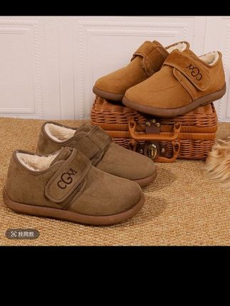 勃肯鞋冬季加绒一脚蹬女鞋子2025冬季鞋子魔术贴保暖#只做高品质 #勃肯鞋 #一脚蹬休闲鞋 #保暖又好看 #简约大气 @DOU+小助手 @DOU+上热门