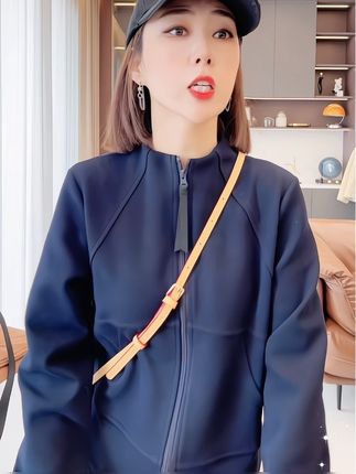 姐妹们,这款细节质感十足,很大牌感,价格太香了,必入款