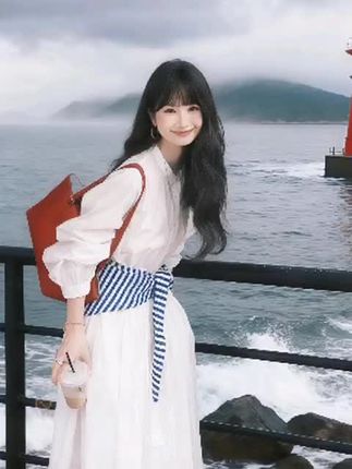 #自信漫步风 #甜美风 #甜系女孩 #我又心动了 #早秋穿搭