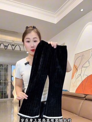 时尚加绒喇叭裤,超时髦超洋气,价格也实惠#高品质童装 #柔软舒适 #谁穿谁好看 #加绒裤子