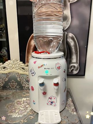 #创作灵感 迷你饮水机家用小型台式静音可加热出租屋儿童学生宿舍冷热两用#迷你饮水机 #冷热两用饮水机 #出租屋好物 #小型桌面饮水机