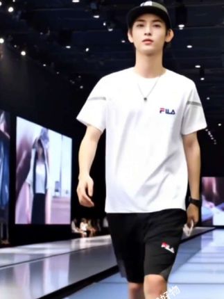 #潮男穿搭 #阳光帅气 #高端大气 #帅气穿搭