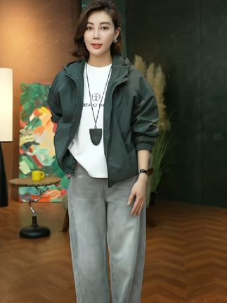 #牛仔裤女 #牛仔裤穿搭 #女装穿搭 #显高显瘦穿搭 #早秋高智感职场穿搭