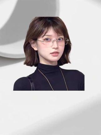 这副无框眼镜也太适合我们这种懒人了吧!素颜戴它完全没问题,还能很好的修饰我们的脸型#许你光芒万丈 #素颜神器