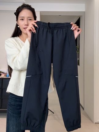 不愧是品牌的!版型面料都特别好,很实穿!#品牌童装 #加绒裤子 #诺诗兰童装