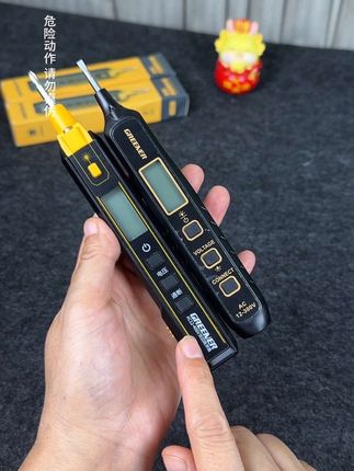 绿林又在搞事了,居然发明了带激光指示的测电笔,它既能测线路通断,还可以当螺丝刀使用!#测电笔 #水电工 #螺丝刀测电笔 #多功能测电笔 #超便宜超划算