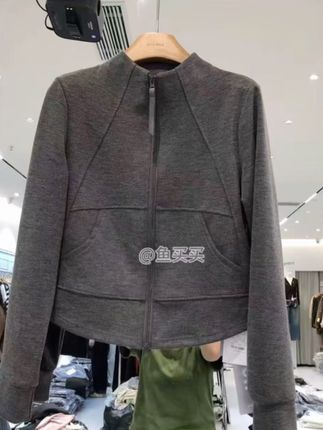 韩系简约立领拉链长袖卫衣开衫2025秋冬季新款双腰线显瘦百搭上衣#女装 #今日穿搭 #简约穿搭 #面料柔软舒适 #穿搭