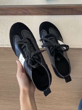 秋冬的高帮德训鞋!舒服又温暖#德训鞋 #德训鞋女鞋 #软底软面穿上超舒服 #舒服又百搭 #你鞋真好看