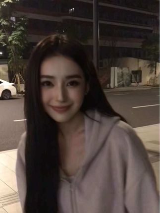 世界以痛吻我 我没同意 这不是性骚扰吗