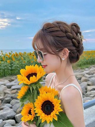 #张予曦毕雯珺真拍了红裙抱 #张予曦的定妆魔法 #深情眼 #毕雯珺#张予曦毕雯珺