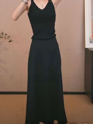 CHENSMCHEN 时尚纯色简约百搭半身裙女宽松显瘦裙子C CSQ8102SL #半身裙 #百搭半身裙 #显瘦穿搭 #时尚穿搭 #潮流穿搭