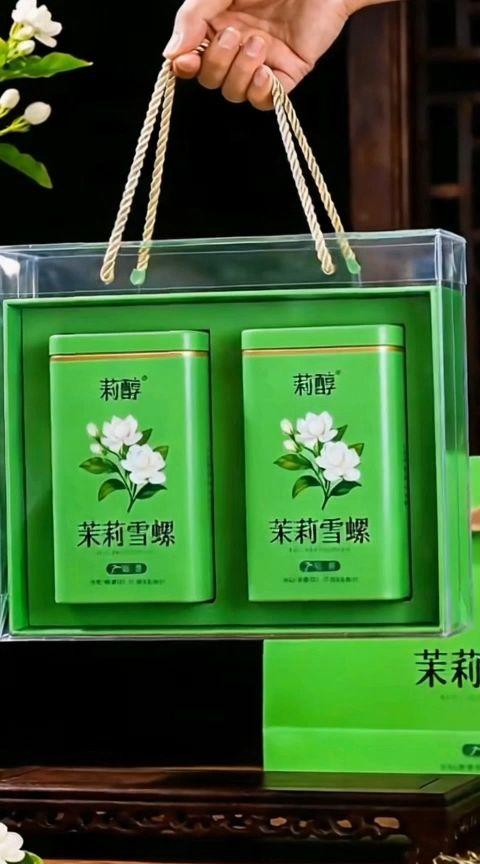 茉莉飘雪。茉莉飘雪,口感喝起来淡淡的茉莉花的味道,太香,太好喝了#召唤茶友 #茶生活 #茶 @我要上热门🔥涨粉