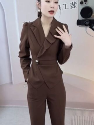 #好物推荐🔥【两件套】今年流行chic高级感西装裤子套装贵气感御姐D3732#穿搭 #显瘦穿搭 #谁穿谁好看 #美出高级感
