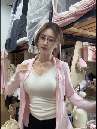 #女大学生 #fyp #抖音十亿流量扶持 #简单舞蹈一学就会