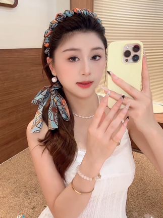 #发箍这样戴好美 #头饰发饰 #发型教程 #简单发型 #时尚饰品