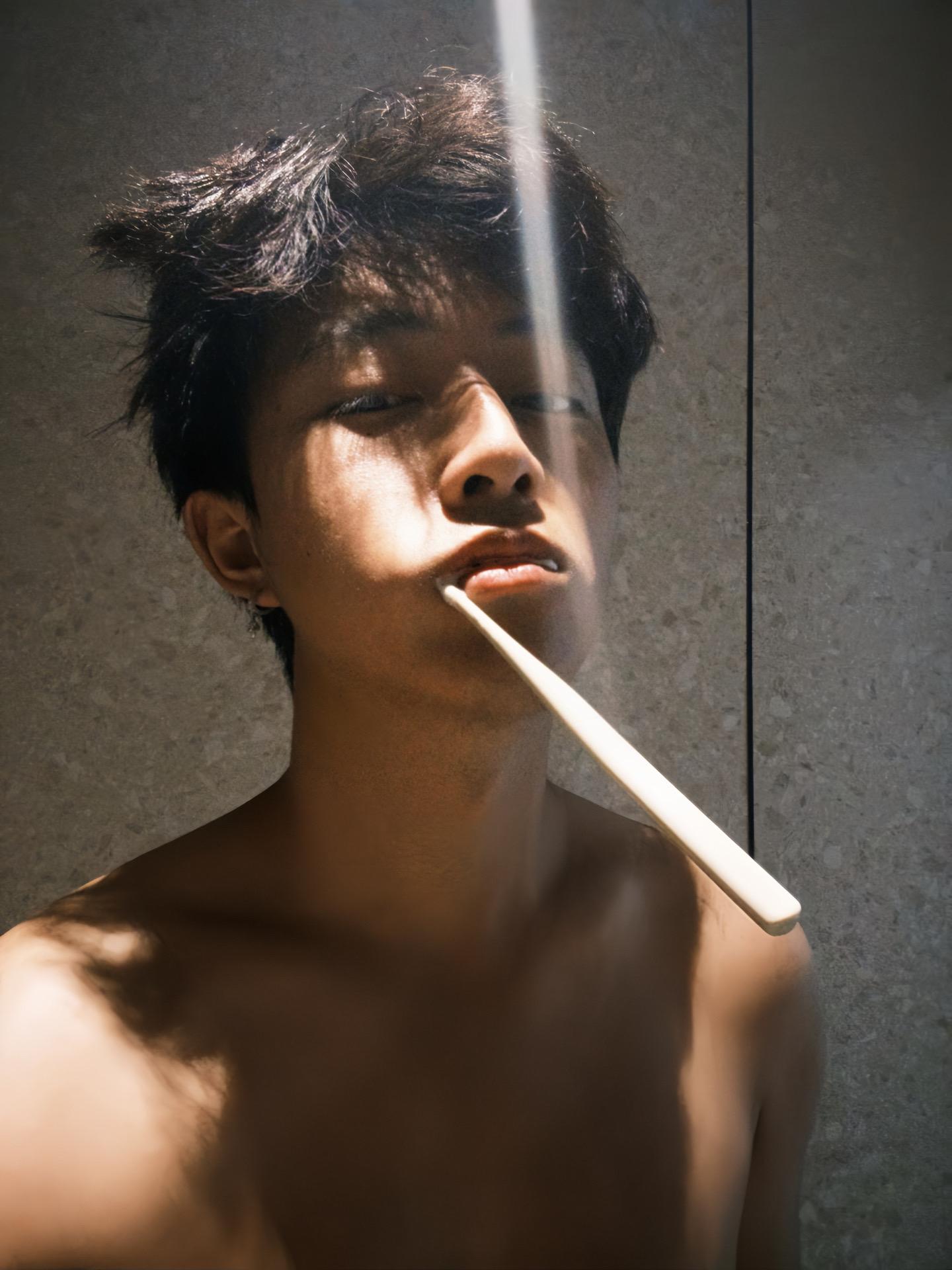 讨厌对我毫无影响 你的嫉妒让我很爽