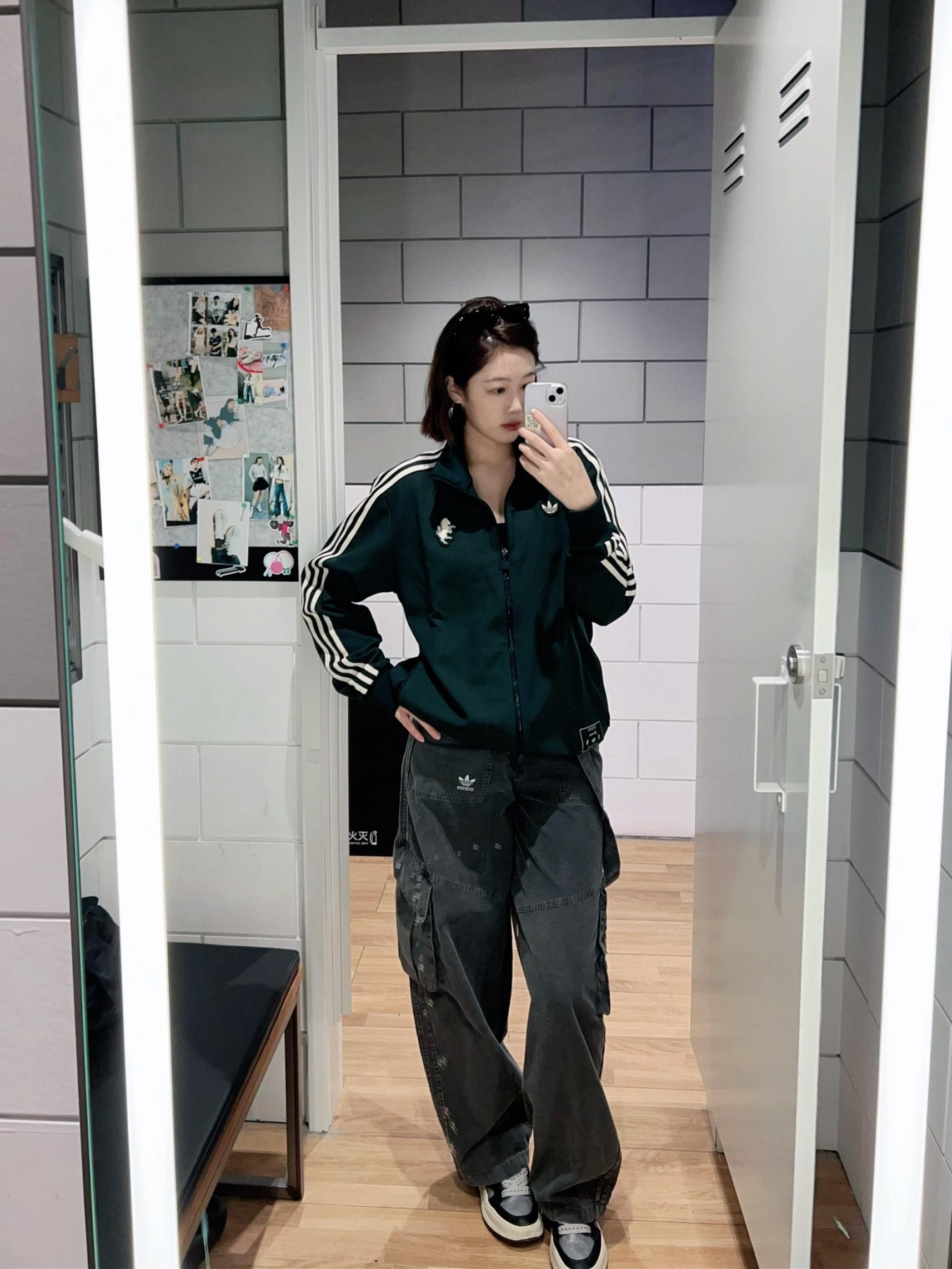 #阿迪达斯三叶草#连帽款#上新#酷飒穿搭 #男女同款
