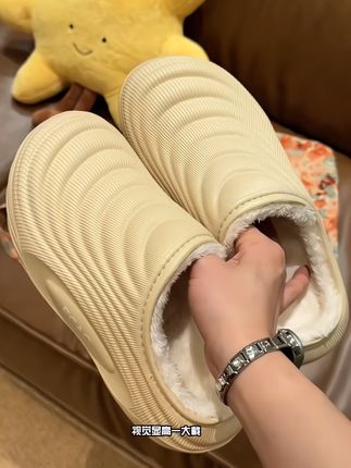 秋冬必备防水防滑棉拖鞋!男女同款可搭配情侣,还可外穿!一脚蹬很好穿 很舒服,人手必备! #男女同款 #棉拖#拖鞋#好鞋推荐#棉拖鞋