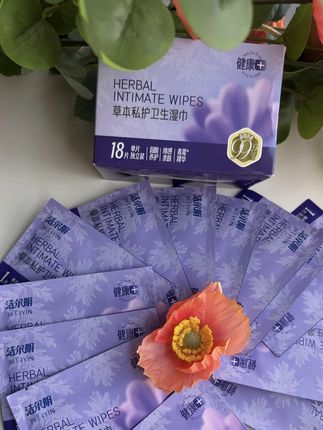 这个洁尔阴私护湿巾真的对我们女生太好了,强烈推荐给你们#洁尔阴 #女生 #私护卫生湿巾 #女性 #女生必备