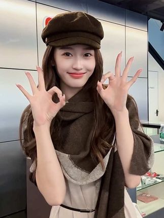 眼睛亮晶晶✨#为什么晚上总是有星星手势舞#甜妹#女大学生