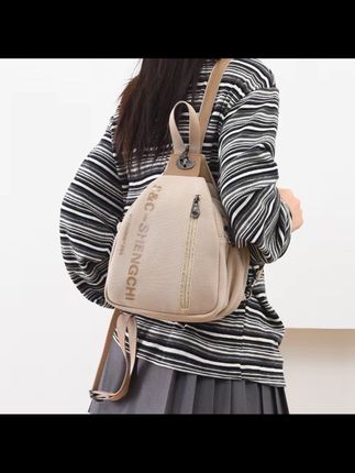 多用双肩包女2025新款牛津布休闲百搭户外旅游通勤小背包斜挎胸包#双肩包#女包推荐 #休闲百搭#新款包包子#多用包