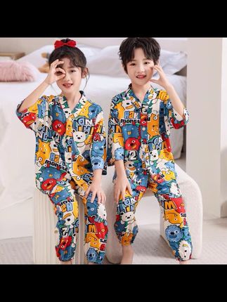 献给孩子的童诗集🔥。治愈人心又充满想象力的童诗,于睡前温暖的灯光下陪伴孩子一起读一读,随便一句写进作文里,都是锦上添花,作文想不拿高分都难~#作文素材 #好书分享 #让阅读成为一种习惯 #童诗 #图文热点来了