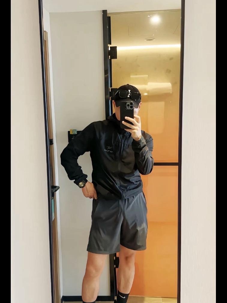 上班基础下班就不基础 #上班vs下班后 #西装杀 #人夫感
