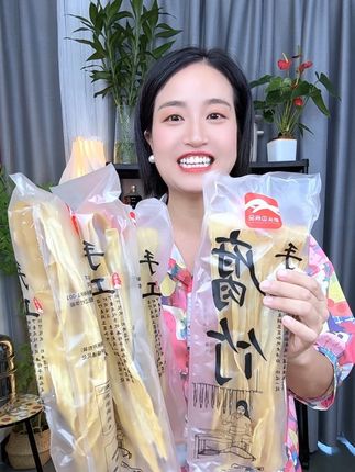 #纯手工腐竹 #头层腐竹 #豆香味浓郁 红烧,凉拌,炖菜,火锅,煲汤,非常入味,软糯Q弹,比肉还好吃。