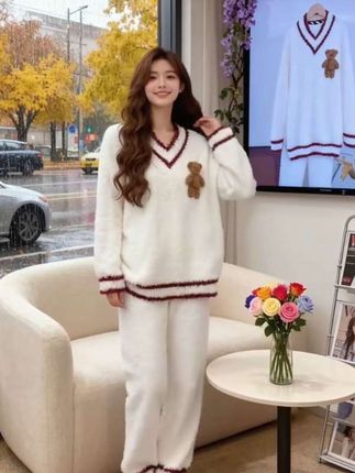 白鹿同款以爱为营半边绒V领家居服睡衣情侣款加绒加厚保暖舒适#睡衣家居服 #睡衣#睡衣套装#睡衣加绒加厚#居家服