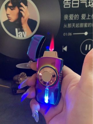 这个陀螺打火机也太好玩了吧?#时间的艺术品 #打火机#打火机个性定制