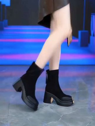 秋冬新款短靴来了#谁穿都好看