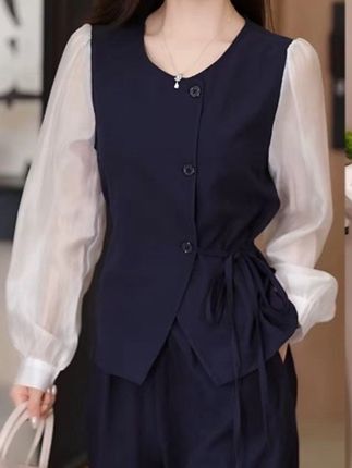 高腰显瘦套装#高级感穿搭 #穿搭女装 #穿搭穿搭 #显高显瘦 #时尚穿搭