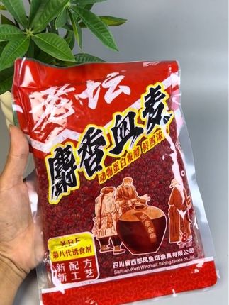 秋季钓大板鲫大鲤鱼比面食还好用的饵料,就是西部风这款老坛麝香血麦,采用精选麦粒,动物蛋白氨基酸以及西部风新一代诱食剂经过老坛发酵而成,每一颗麦粒圆润饱满。适口性非常好。#饵料窝料 #饵料 #大板鲫 #麦粒钓鱼